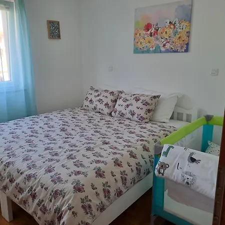Valbandon Apartman *