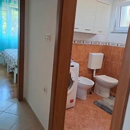 Apartman Valbandon *